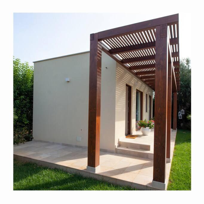 Spaziosa Villa Con Piscina E Giardino, بولينيانو آ ماري المظهر الخارجي الصورة